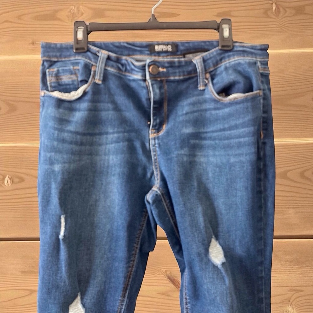 LAST CHANCE. BUFFALO David Bitton RIP & REPAIR SKINNY Size 12 Distressed - Picture 4 of 9